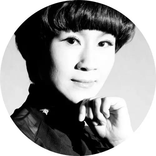 珂蓝国际总裁房俊英再次荣任2019华山论剑·第16届中国美业领袖年会主席